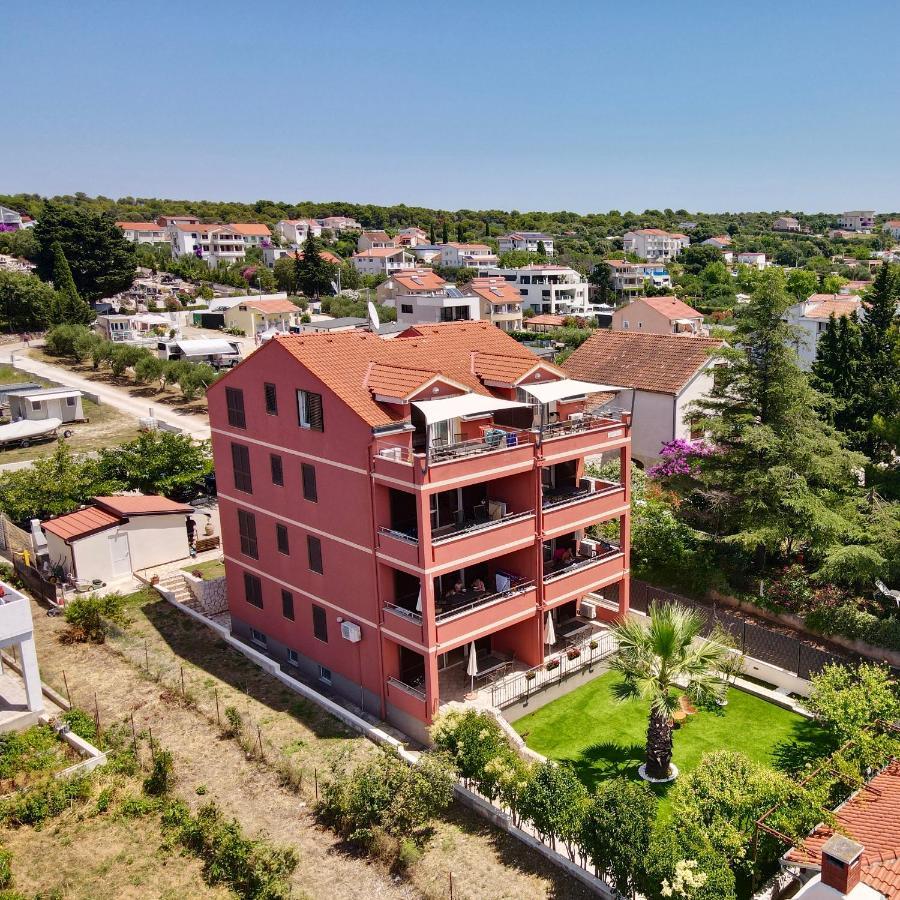 Apartments Villa Sanmarino Pakoštane Zewnętrze zdjęcie