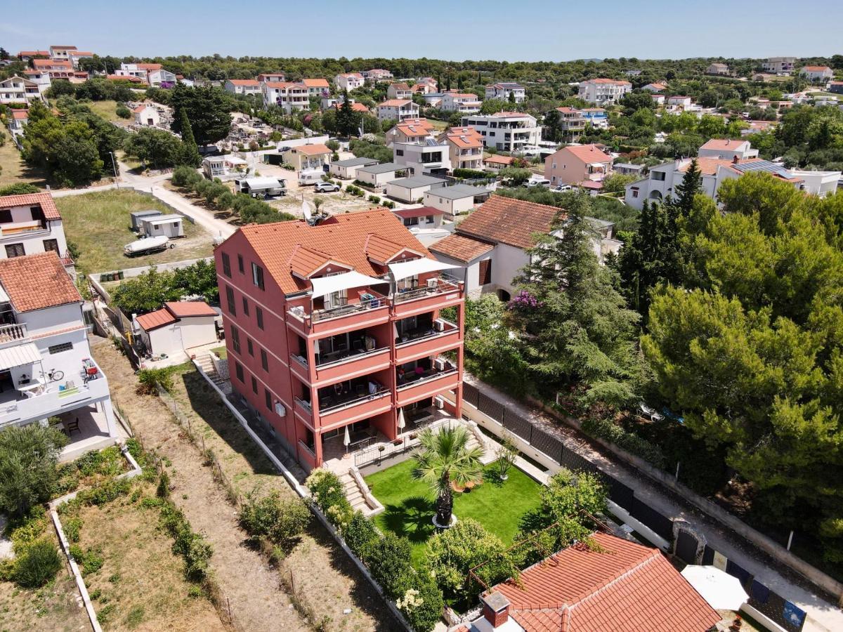Apartments Villa Sanmarino Pakoštane Zewnętrze zdjęcie
