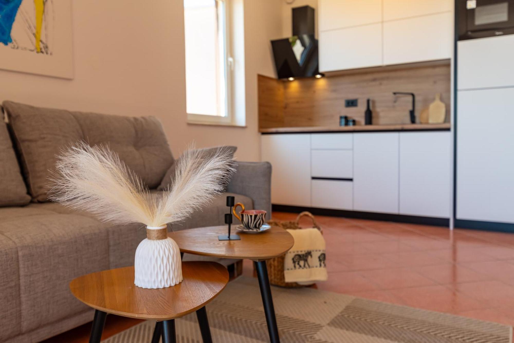 Apartments Villa Sanmarino Pakoštane Zewnętrze zdjęcie